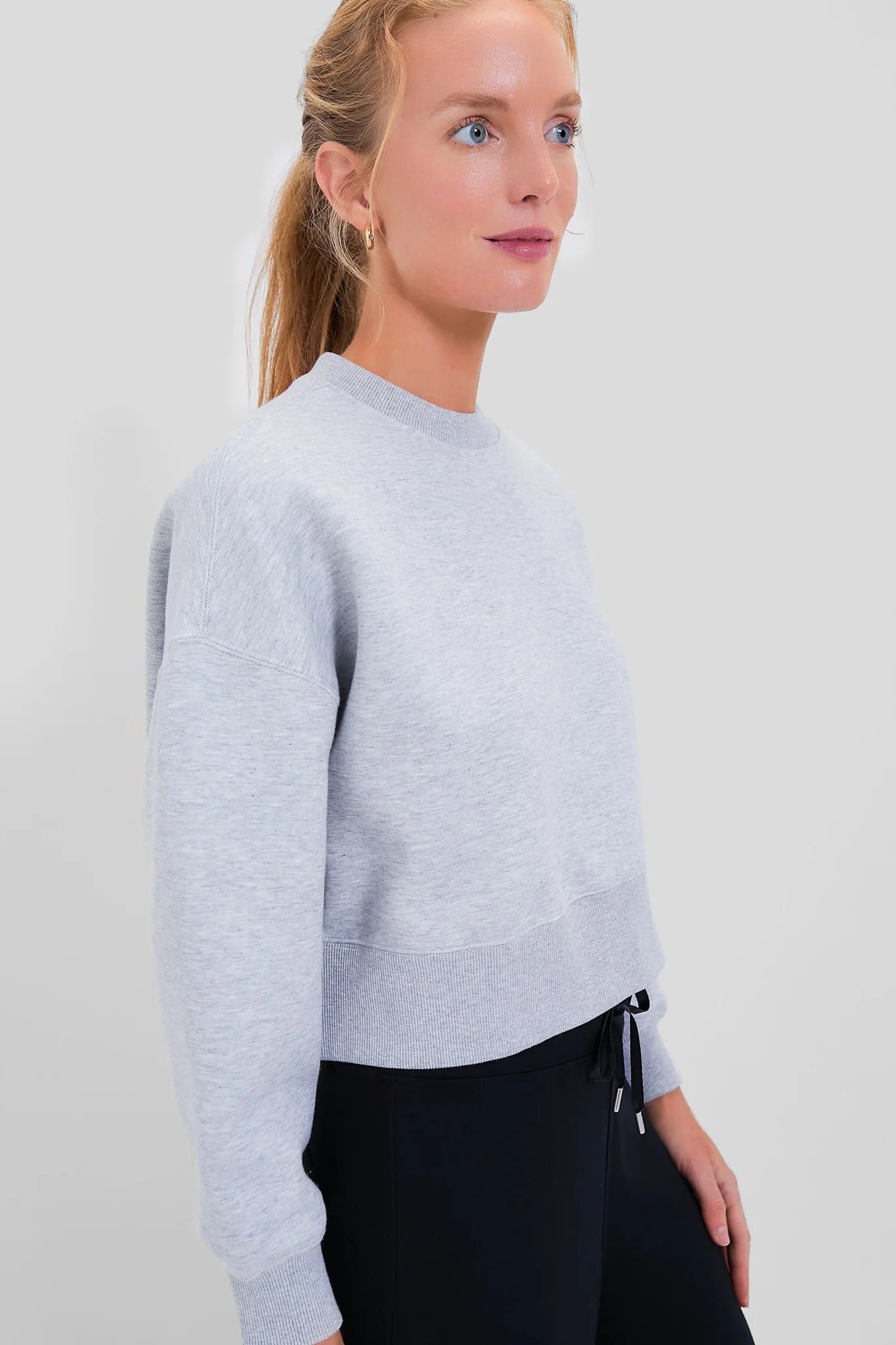 Heathered Gray Cropped Evans Pullover