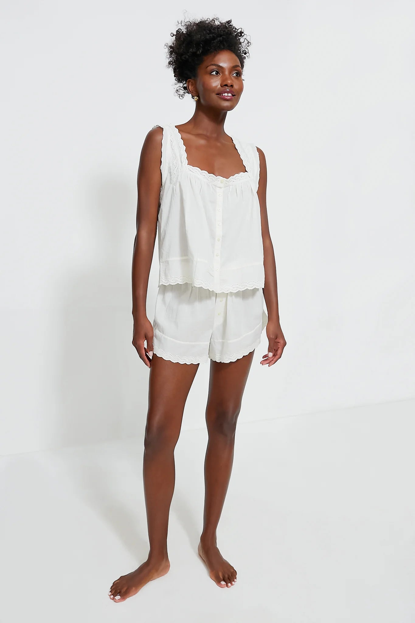 True White The Eyelet Tap Short