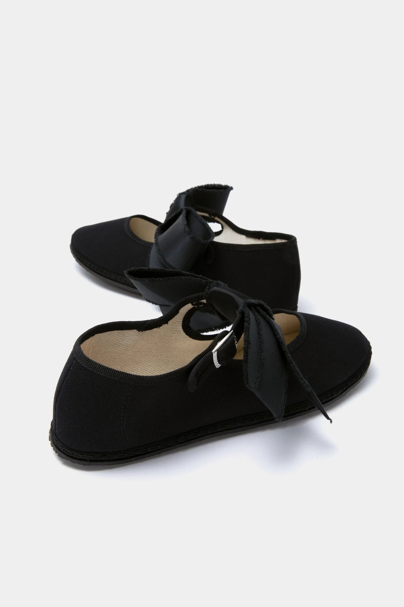 Carbone Maxi Bow Mary Janes