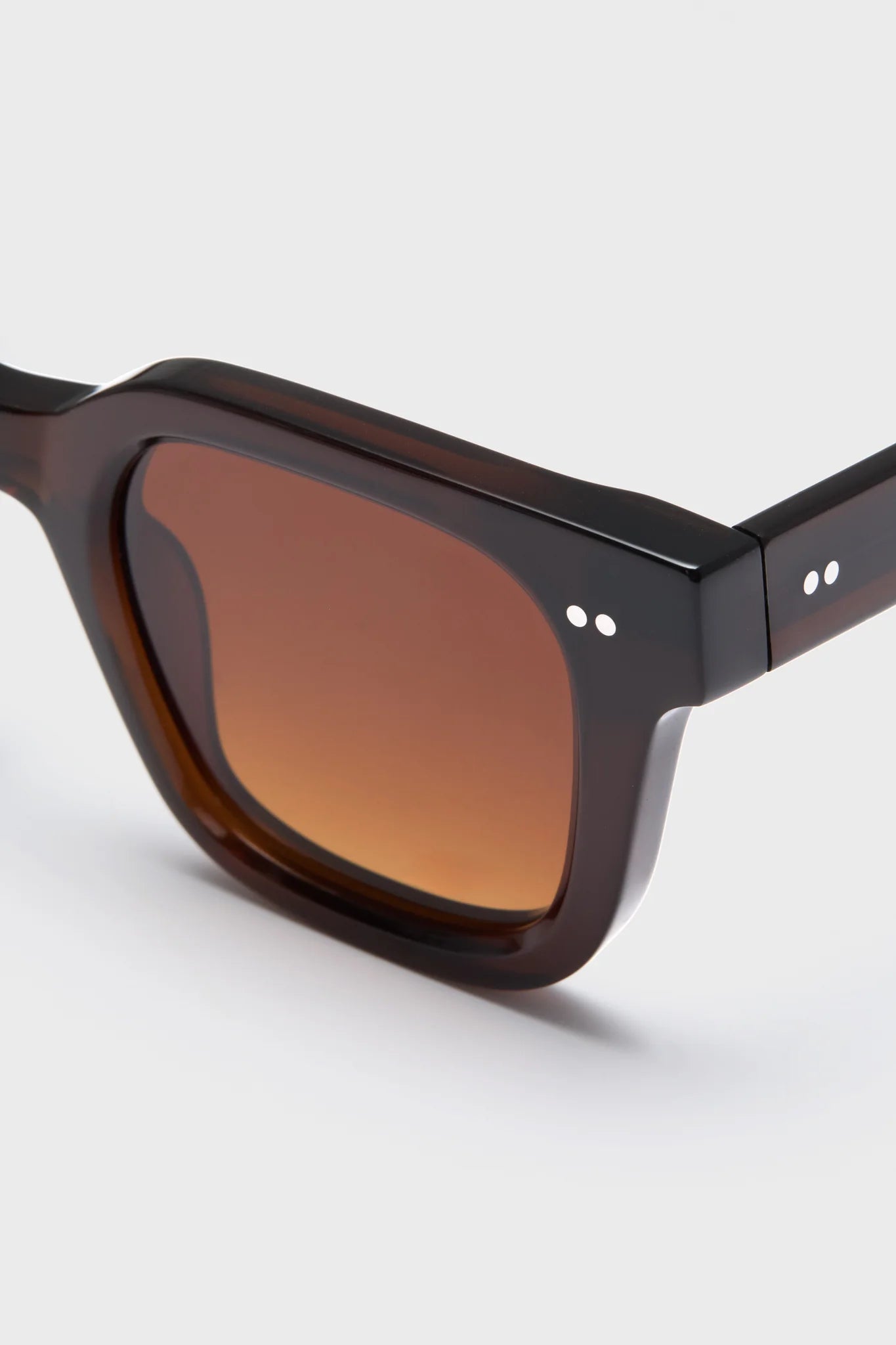 04 Light Brown Sunglasses
