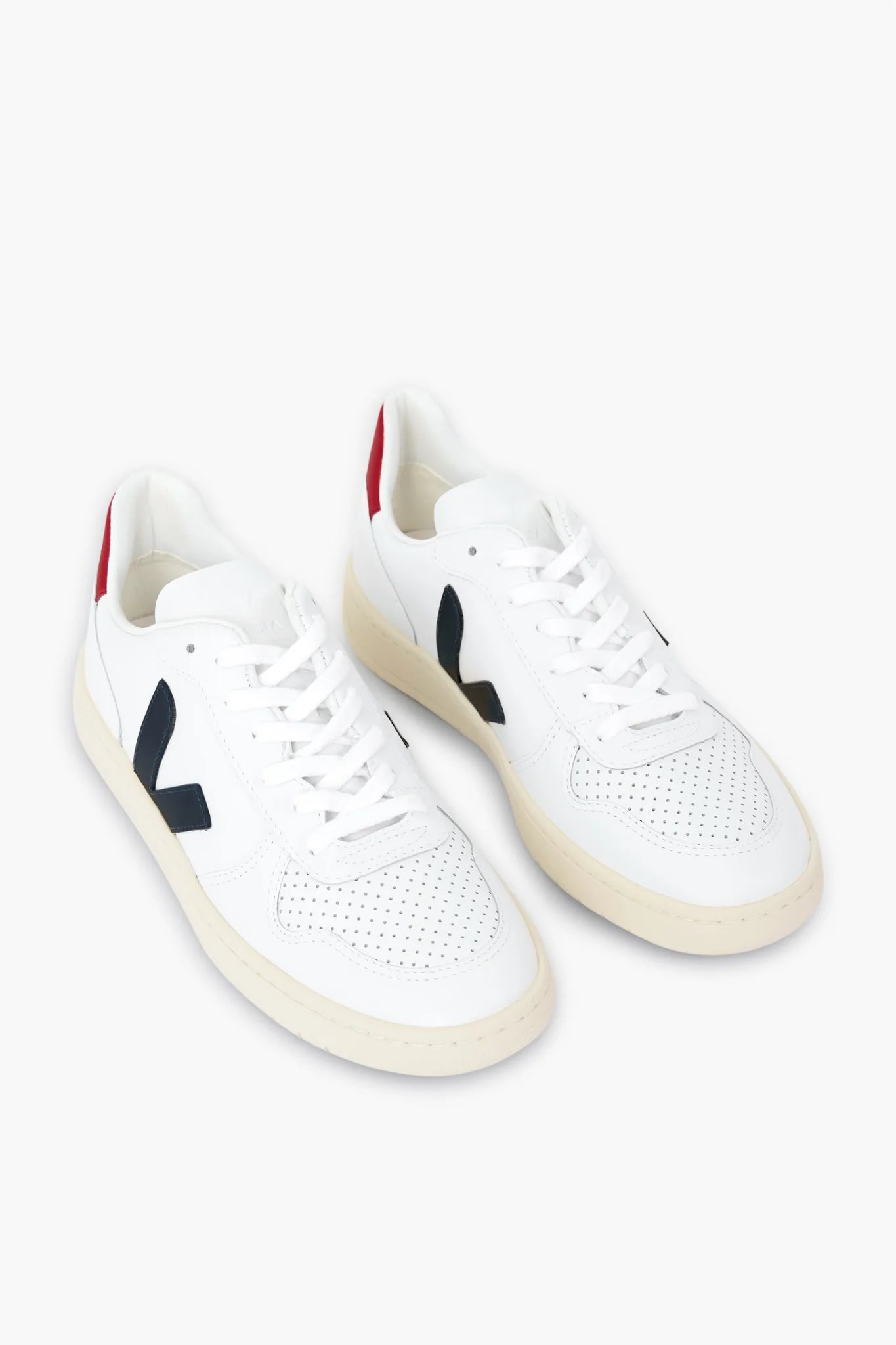 Extra-White Nautico Pekin V-10 Sneakers